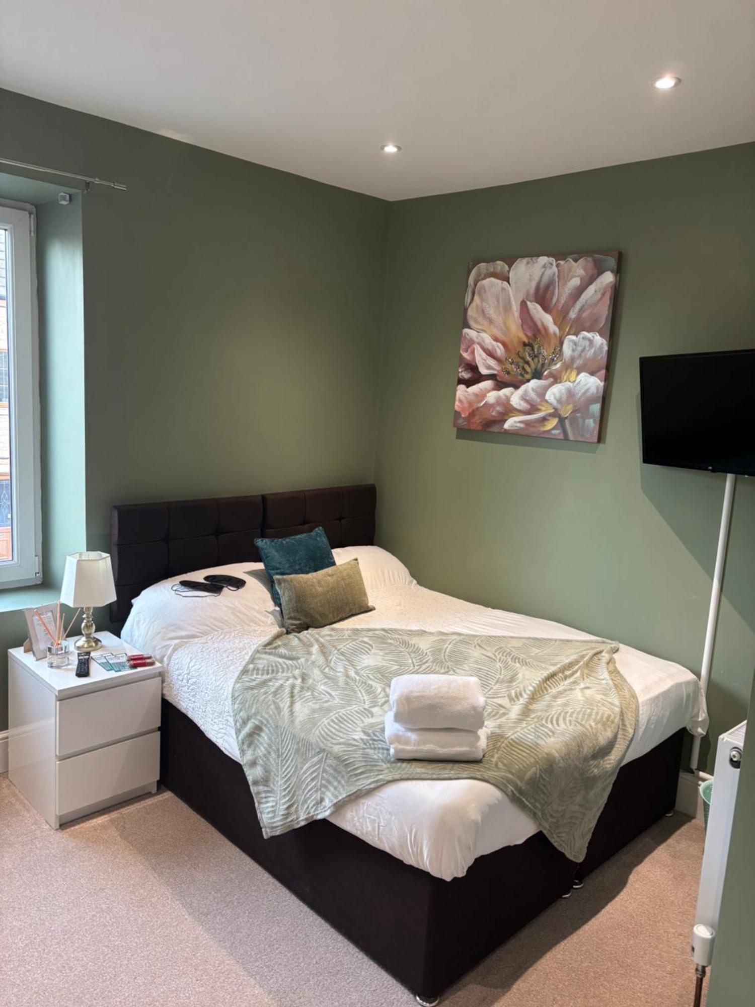 Private & Modern En-Suite Rooms Town Centre Self Check-In Barnsley Kültér fotó